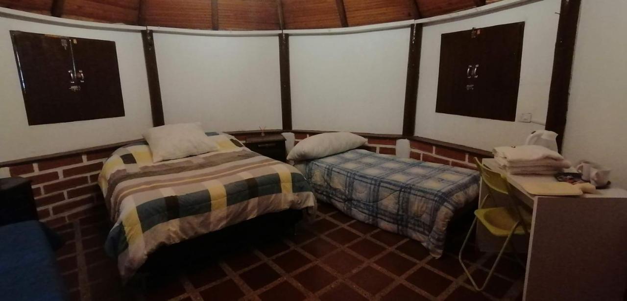 Al Bosque Hostel & Glamping Santa Elena  Exterior photo